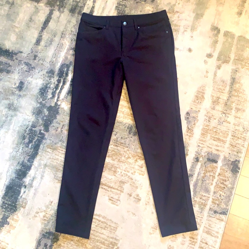 LuLu men’s slim pants